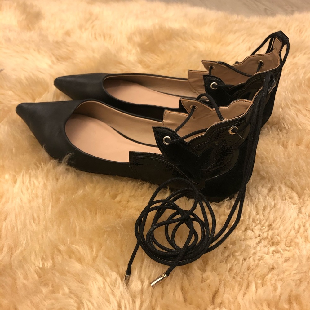 Aldo Black Leather Ankle Strap Pointed Toe Flats